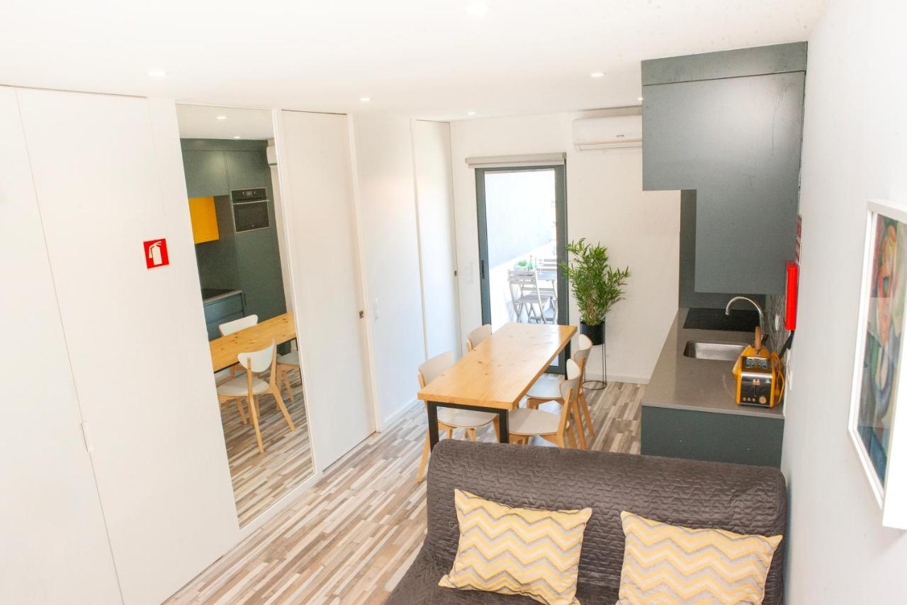 Host Wise - Amadeo Apartments Вила Нова ди Гая Екстериор снимка