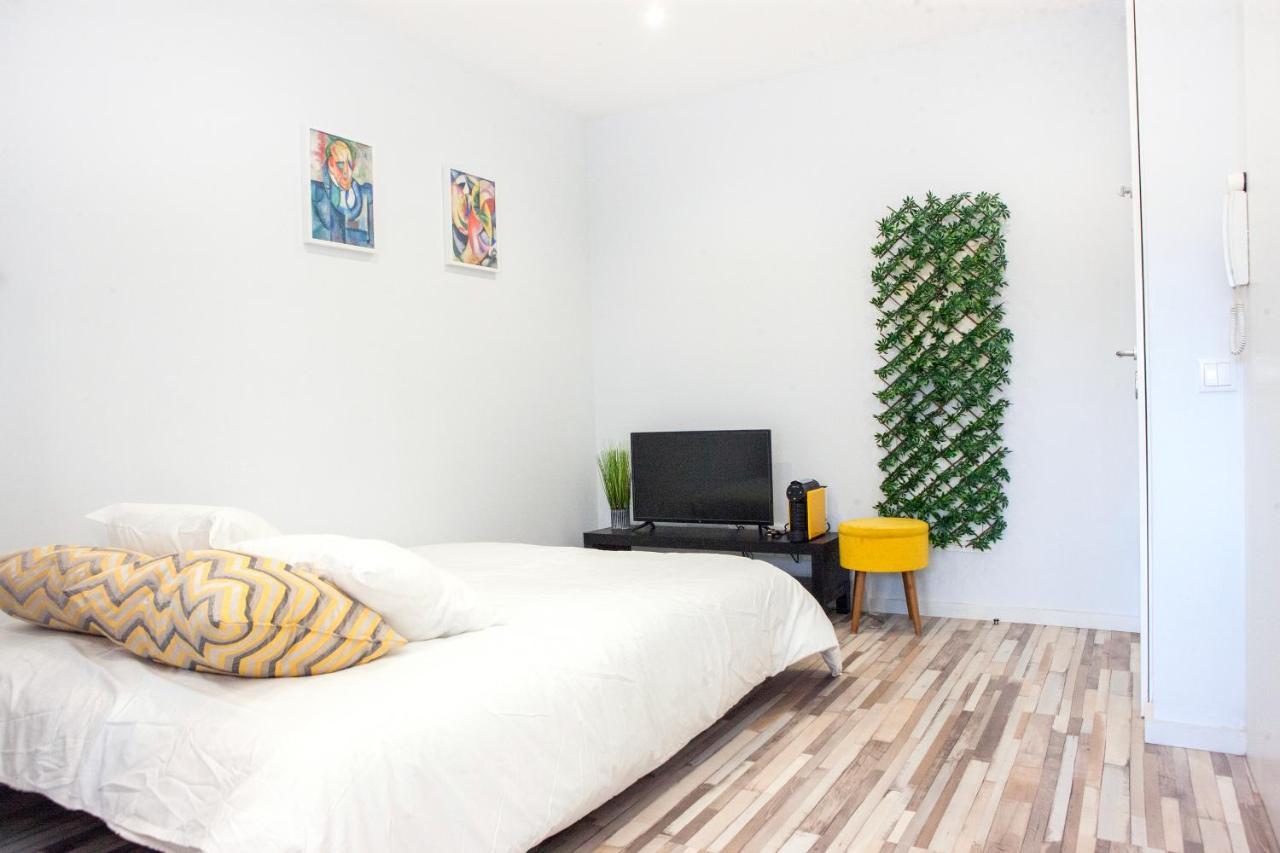 Host Wise - Amadeo Apartments Вила Нова ди Гая Екстериор снимка