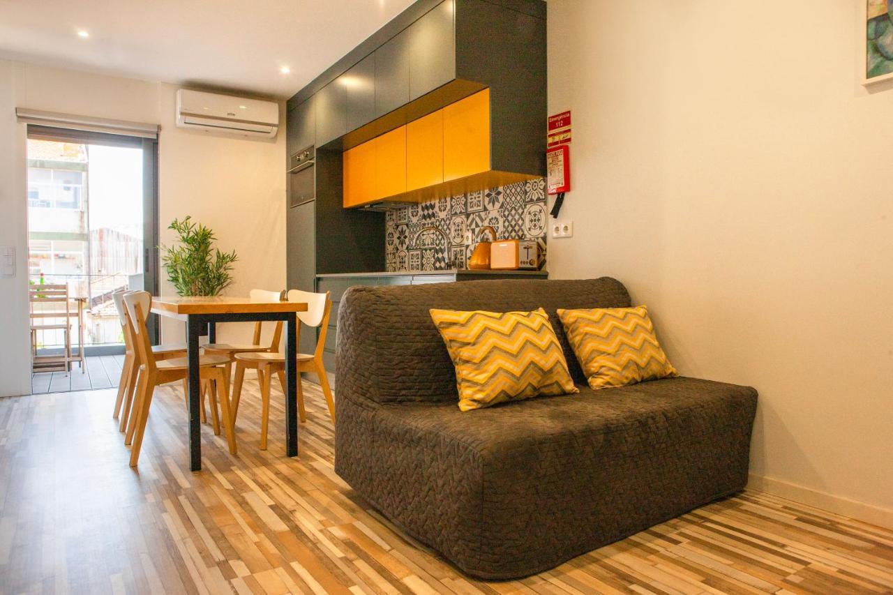 Host Wise - Amadeo Apartments Вила Нова ди Гая Екстериор снимка