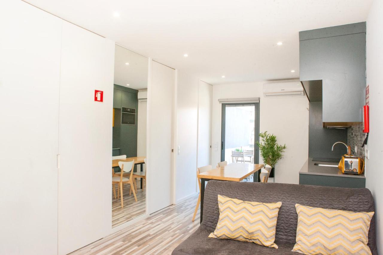 Host Wise - Amadeo Apartments Вила Нова ди Гая Екстериор снимка