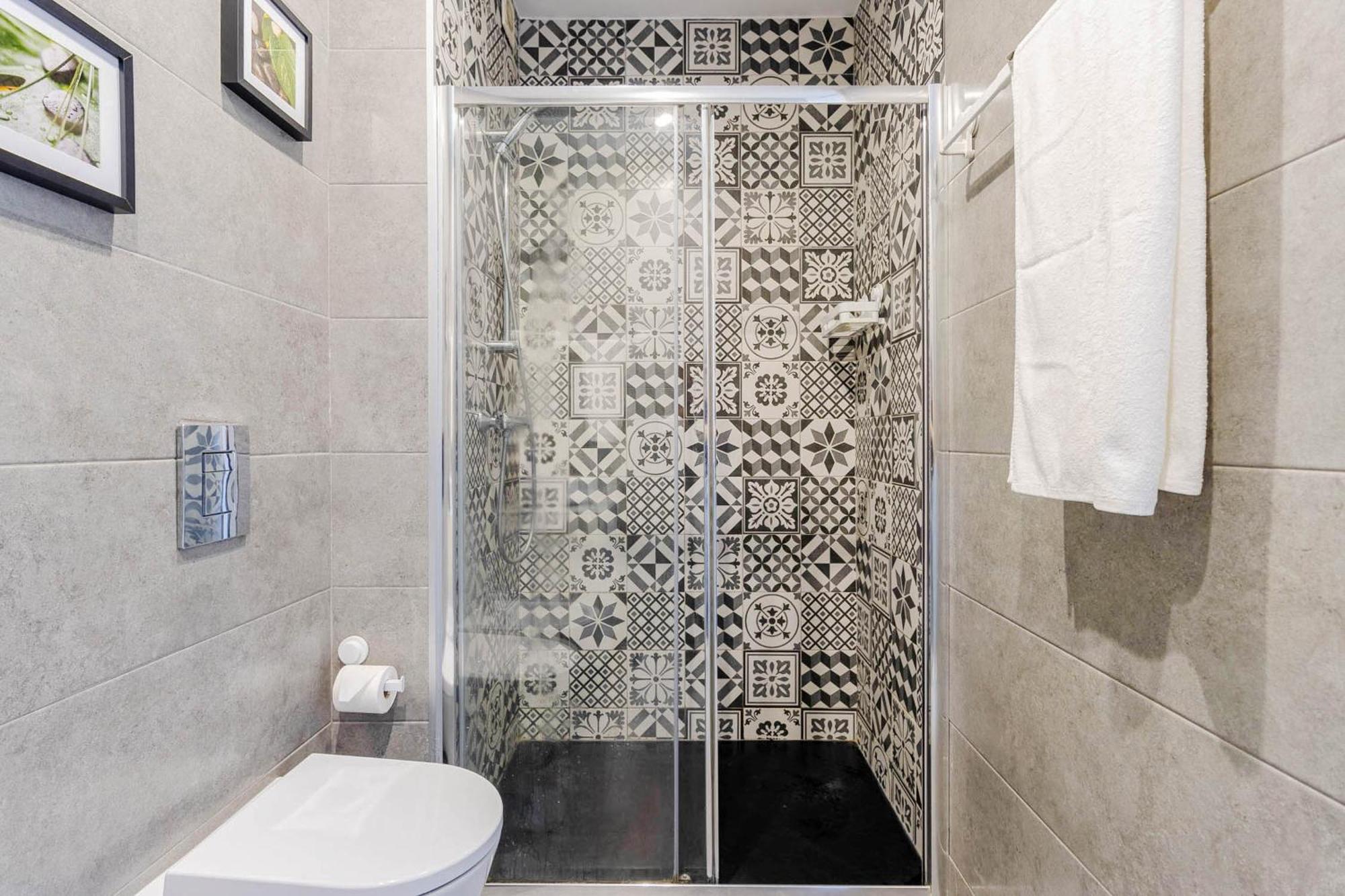 Host Wise - Amadeo Apartments Вила Нова ди Гая Екстериор снимка
